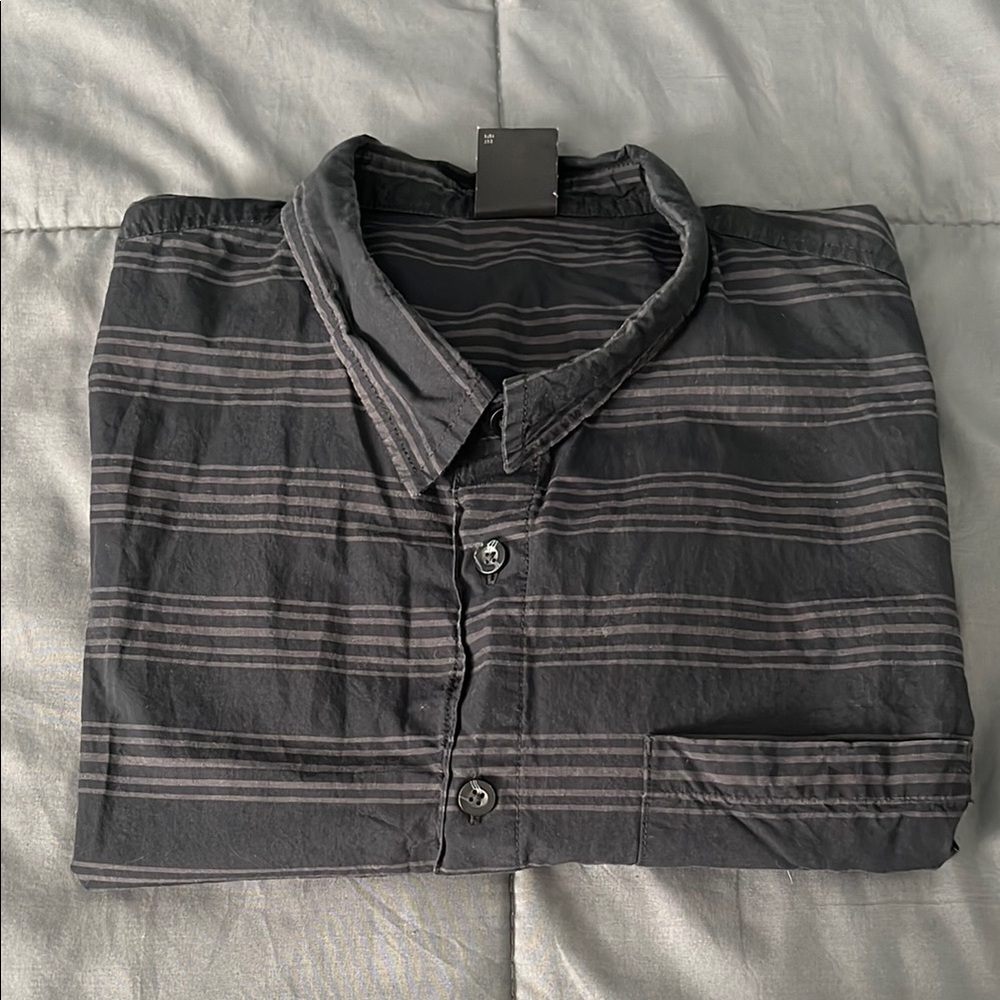 Oakley Button Down Shirt Size XLarge